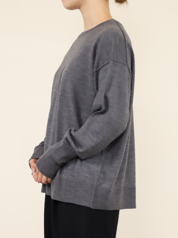 【Emmaculate】ウールクルーネック長袖ニット