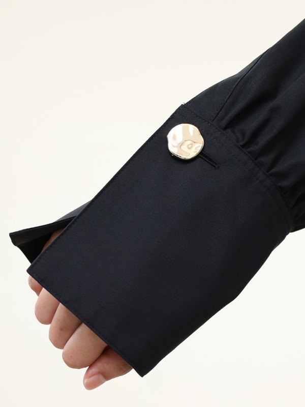 【trois】飾りカフスボタンオーバーシャツ