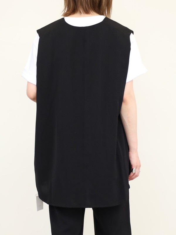【CHIGNON】肩タックVネックベスト