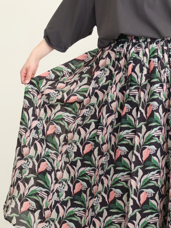 【trois】ギャザースカート