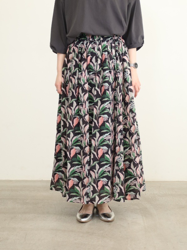 【trois】ギャザースカート