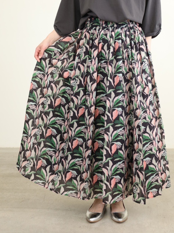 【trois】ギャザースカート