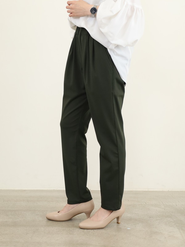 【trois】ハイテンションストレッチテーパードパンツ