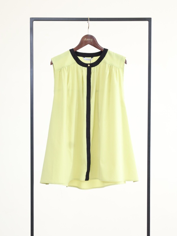 【trois】ノンスリギャザーブラウス