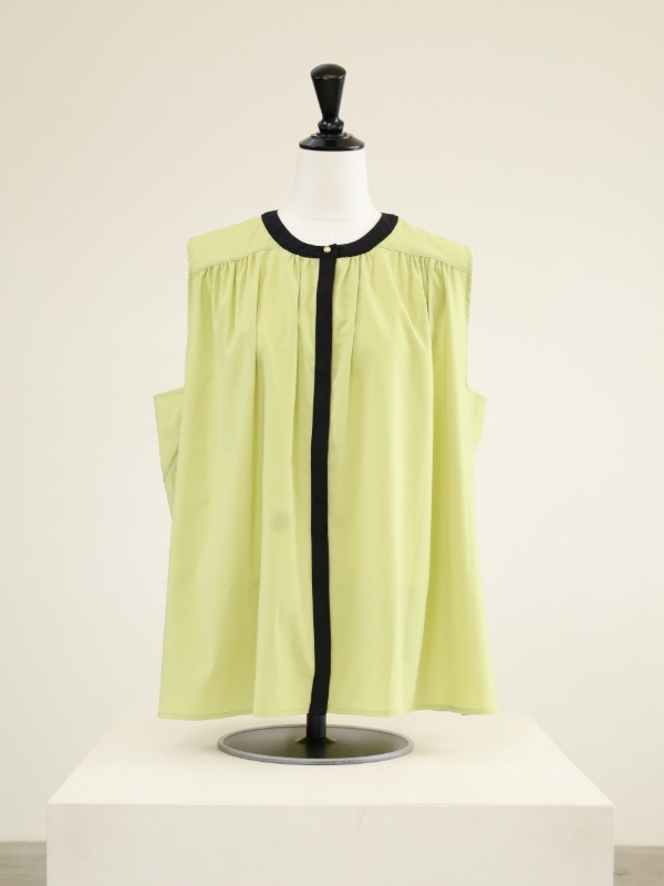 【trois】ノンスリギャザーブラウス