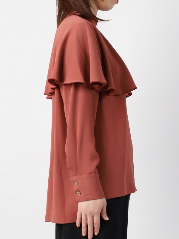 【dolly-sean】とろみサテンケープブラウス