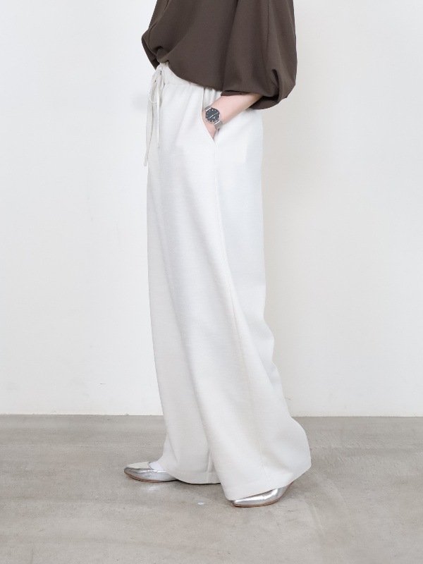 【trois】スラブツイードワイドバレルパンツ