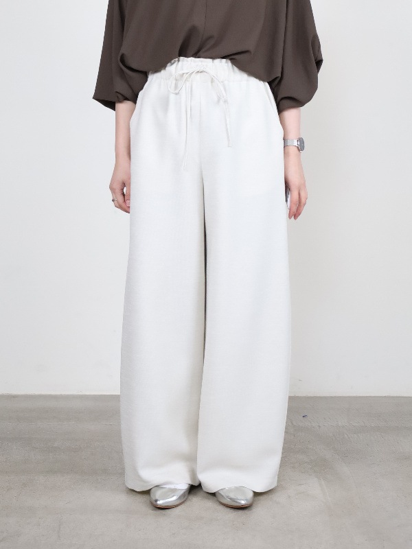 【trois】スラブツイードワイドバレルパンツ