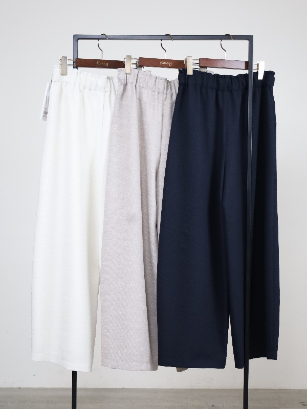 【trois】スラブツイードワイドバレルパンツ