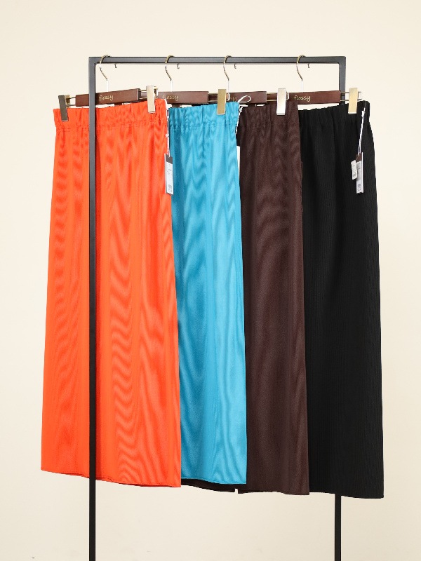 【ayane】リブ生地ペンシルスカート