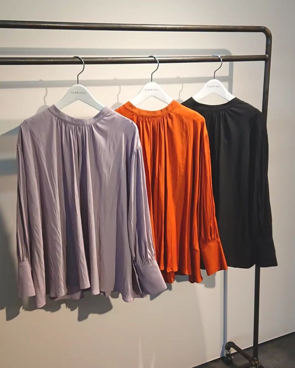 【Boutique Ordinary】ヴィンテージノーカラーブラウス
