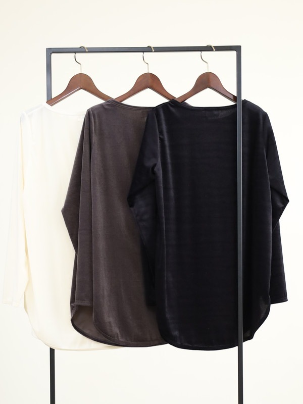 【siro de la bonte】シアーベロアクルーネックトップス