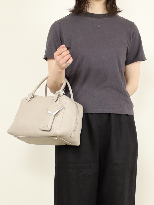 【ｓｔｏｒｙ．】スイッチハンドルボストンバッグ