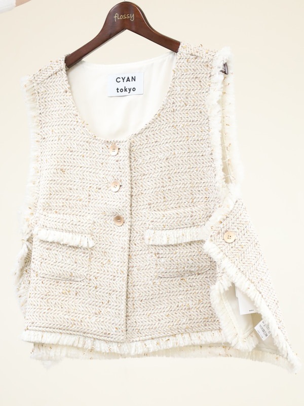CYAN TOKYO×champdelarose 限定コラボ ツイードベスト CYAN TOKYO（シアン トーキョー） MIXツイード オープンベスト / 前