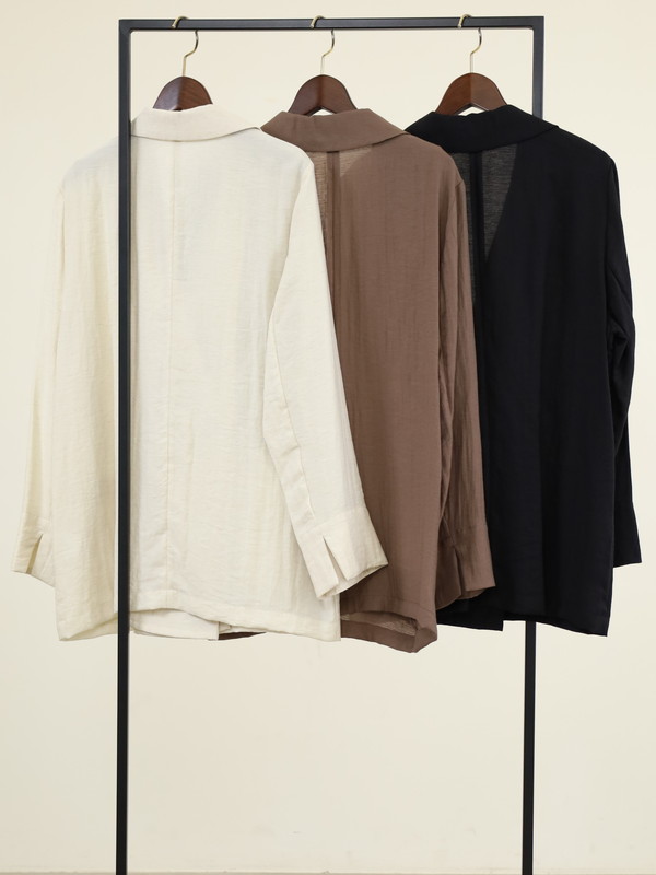 【Un carnet】ツイルテーラードジャケット