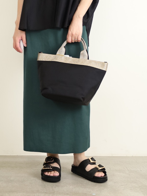 【VIOLAd'ORO】キラリ☆ナイロンバッグ