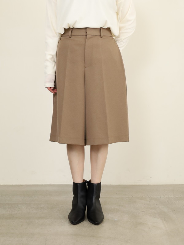 【trois】ウールライクショートパンツ