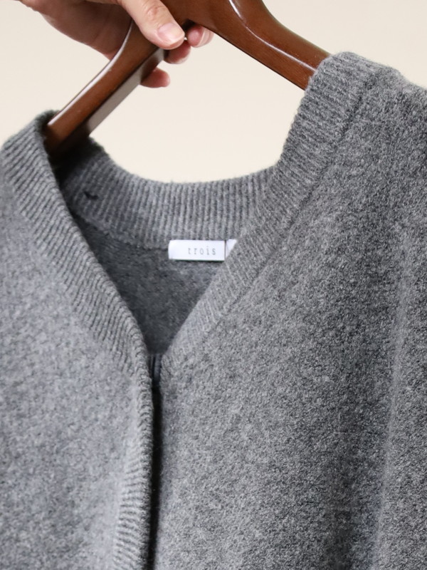 【trois】エコファー使いショート丈ニットボレロ