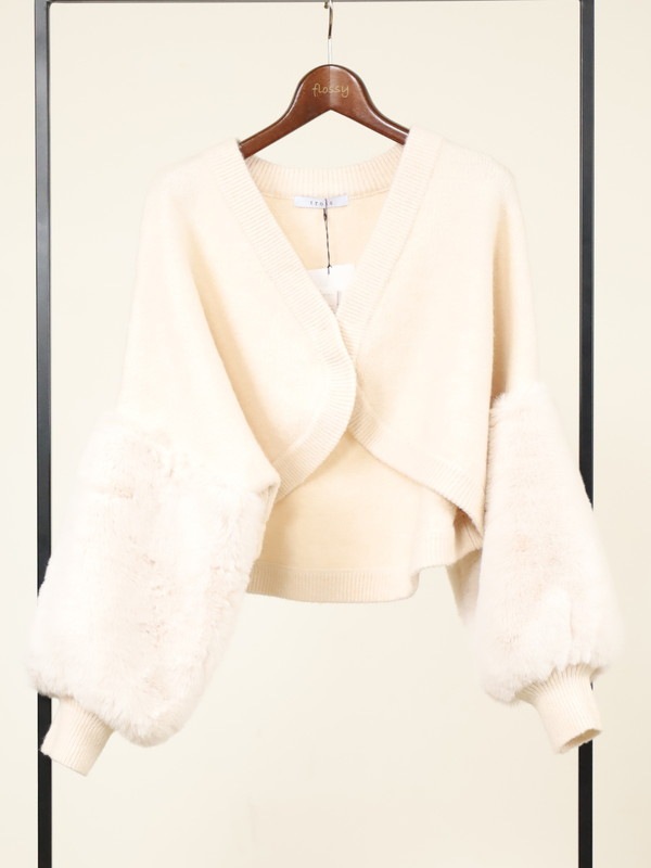 【trois】エコファー使いショート丈ニットボレロ