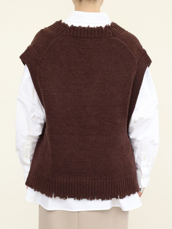 【CEaRET】ケーブルニットベスト