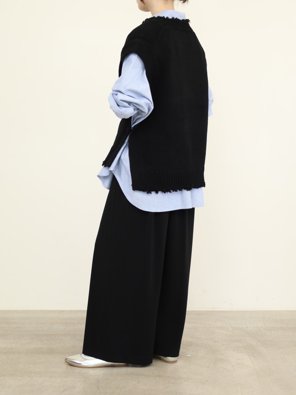 【CEaRET】ケーブルニットベスト