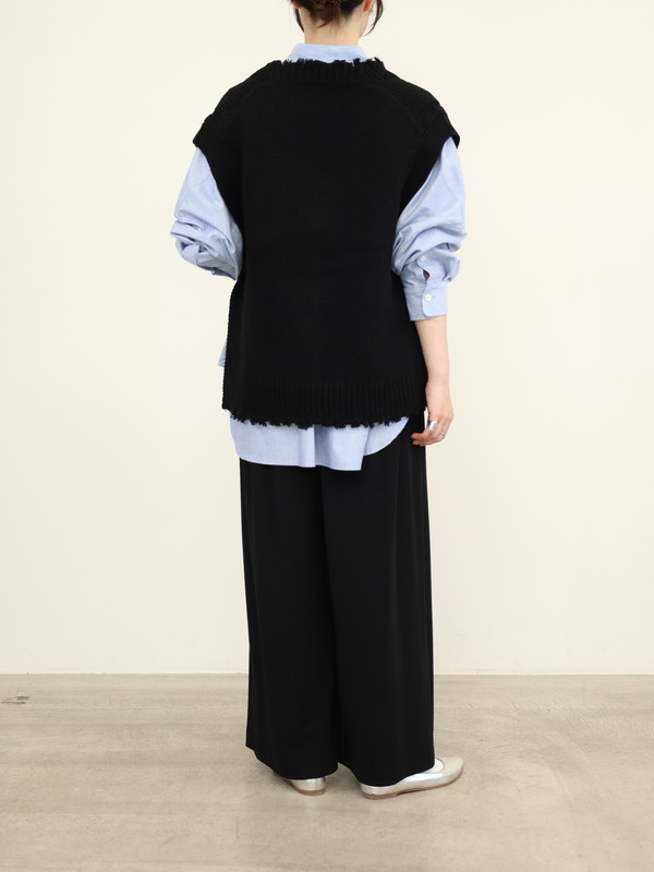 【CEaRET】ケーブルニットベスト