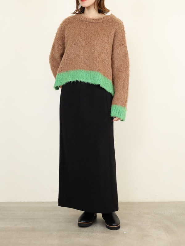 【CYAN TOKYO】配色カーリーショートニット