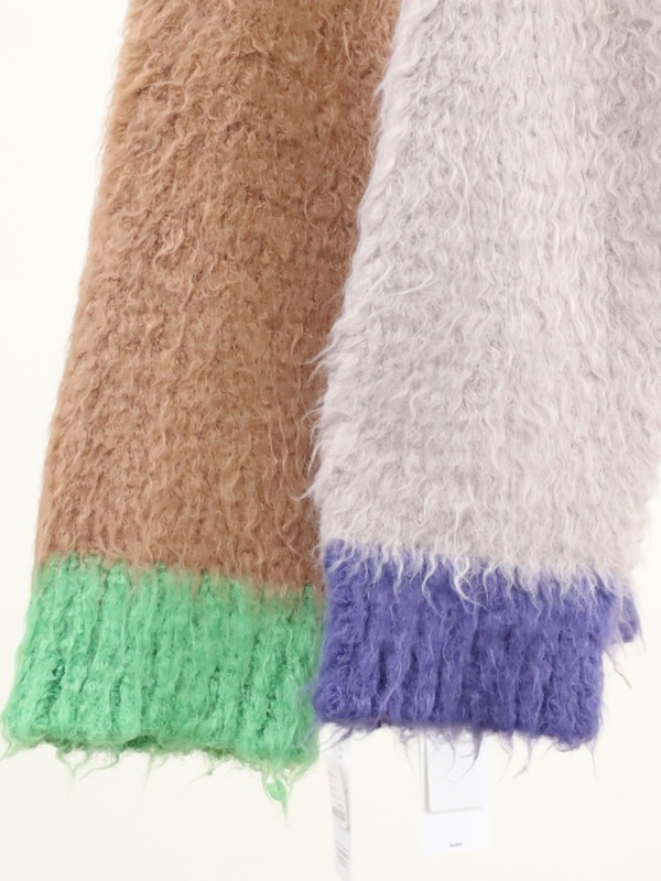 【CYAN TOKYO】配色カーリーショートニット