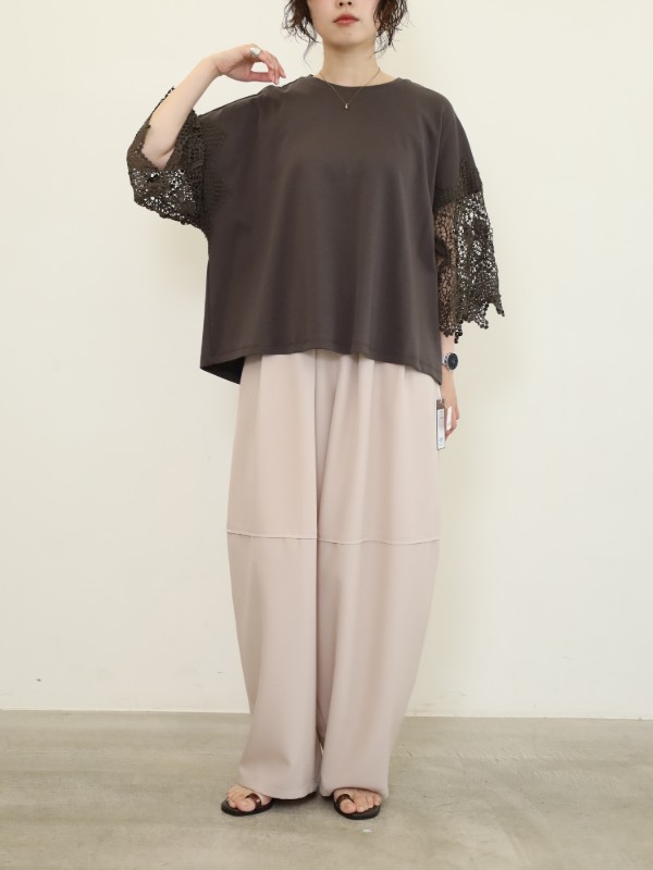 【ayane】袖レースTシャツ