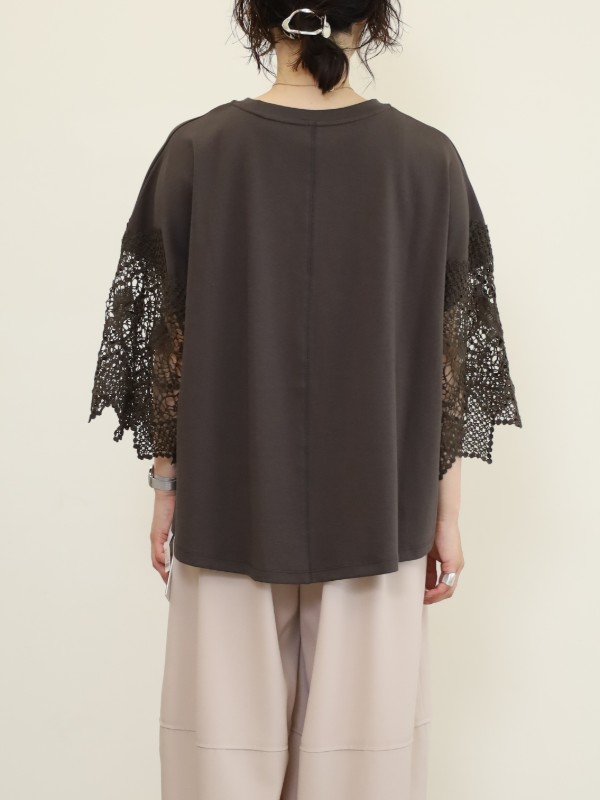 【ayane】袖レースTシャツ