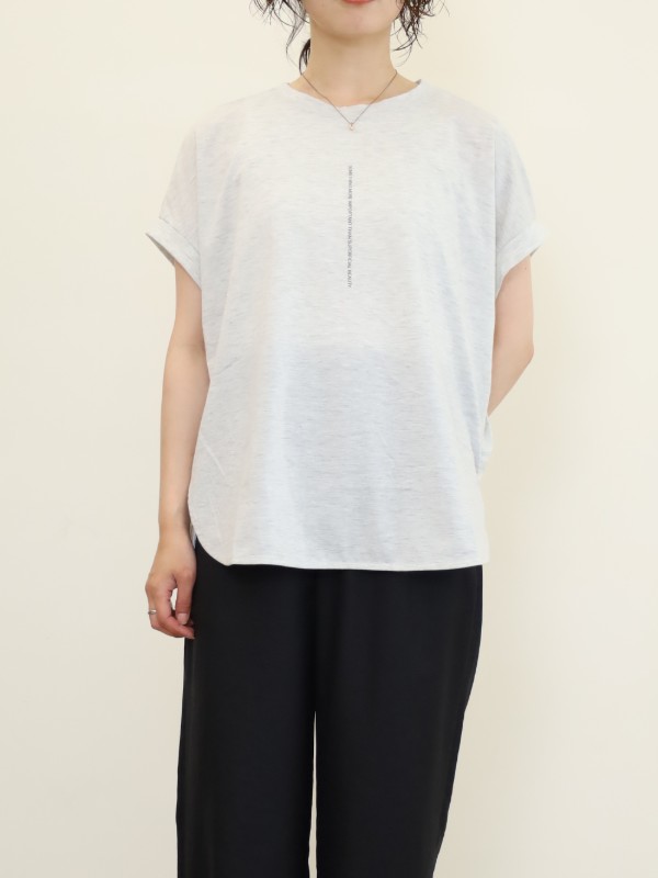 【ayane】縦ロゴフレンチTシャツ