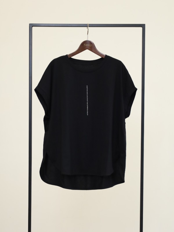【ayane】縦ロゴフレンチTシャツ