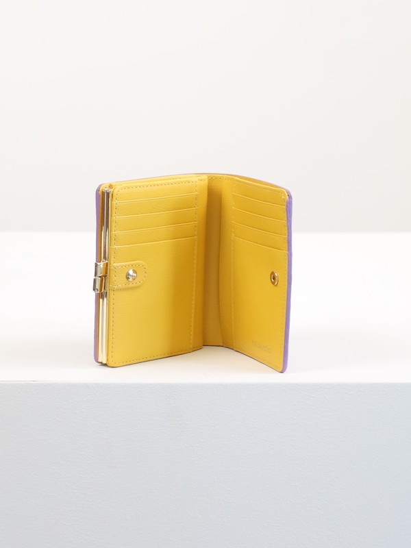 【VIOLA'dORO】リザード型押レザー2つ折財布