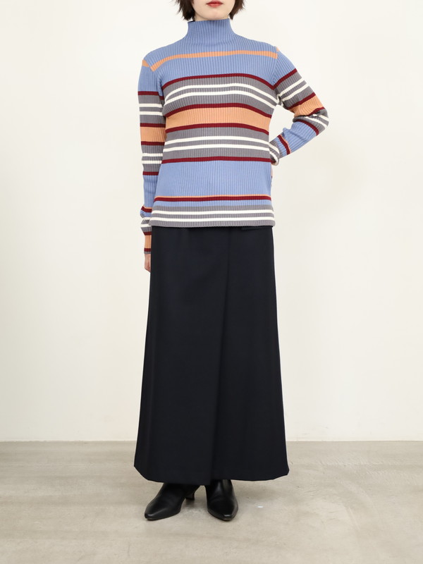 【trois】マルチボーダーハイネックリブニット