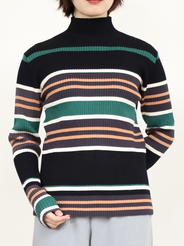 【trois】マルチボーダーハイネックリブニット