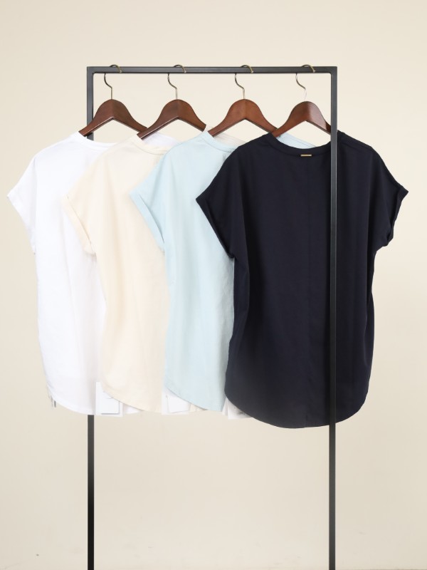 【MICA&DEAL】”LAIA”ヘムラウンドTシャツ