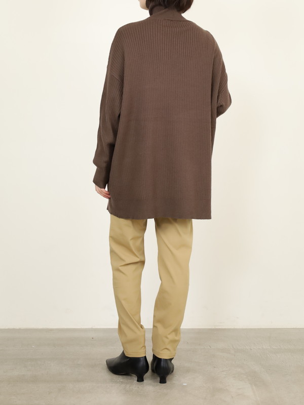 【CYAN TOKYO】アシメスリットタートルニット