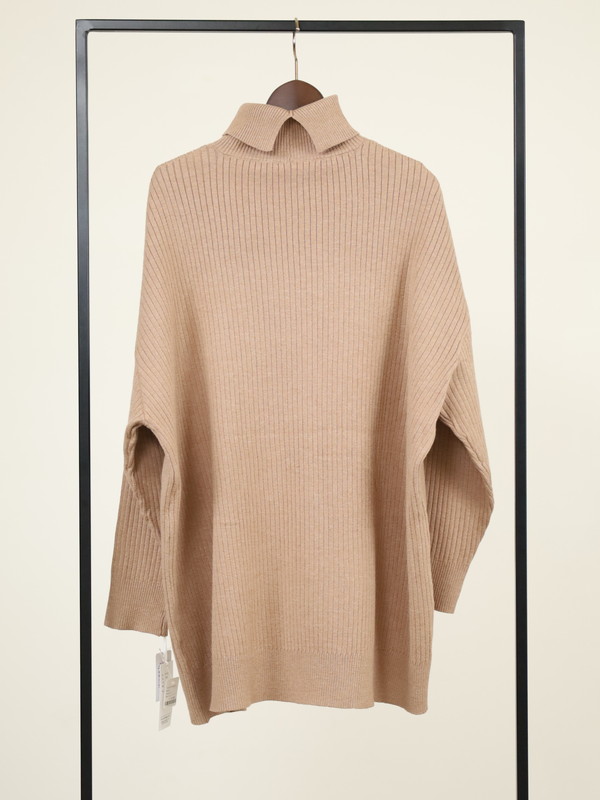 【CYAN TOKYO】アシメスリットタートルニット