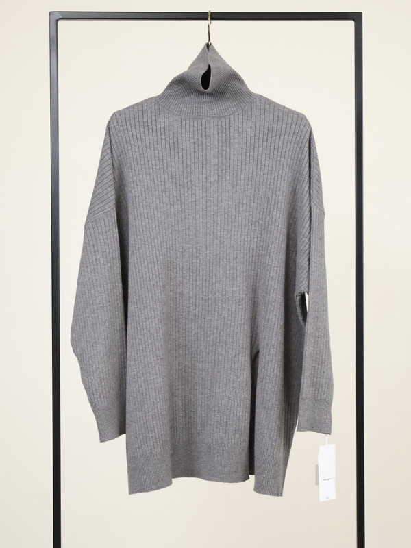 【CYAN TOKYO】アシメスリットタートルニット