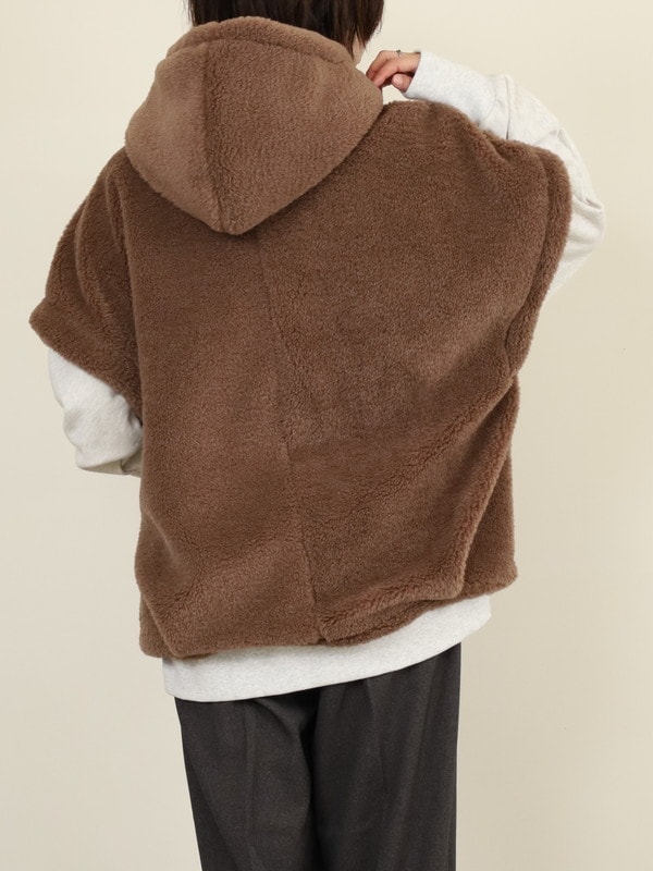 【Emma Taylor】スタンドフーディーボアポンチョ