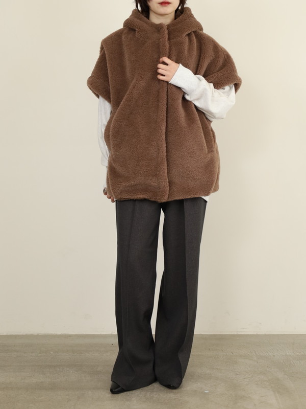 【Emma Taylor】スタンドフーディーボアポンチョ