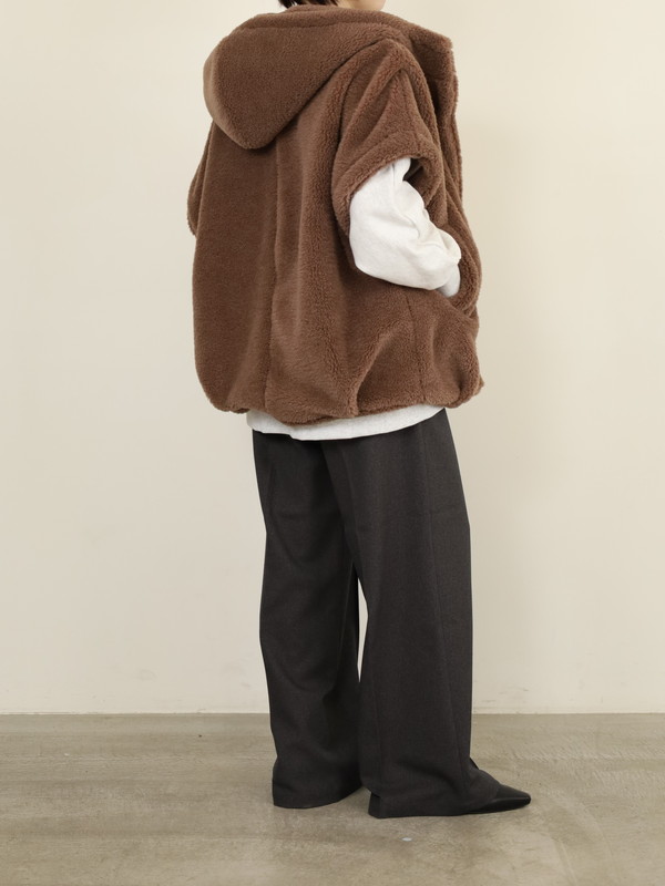 【Emma Taylor】スタンドフーディーボアポンチョ