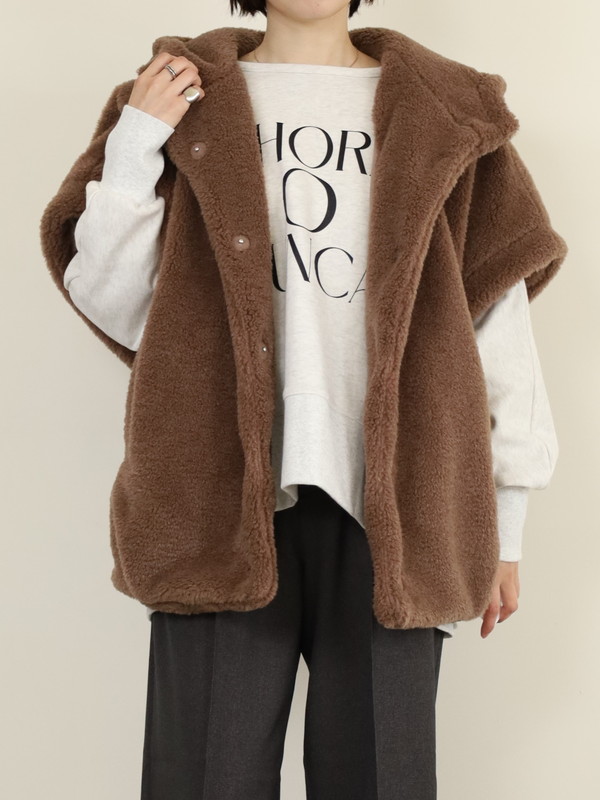 【Emma Taylor】スタンドフーディーボアポンチョ