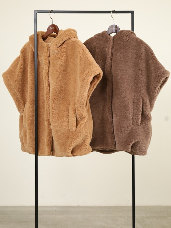 【Emma Taylor】スタンドフーディーボアポンチョ