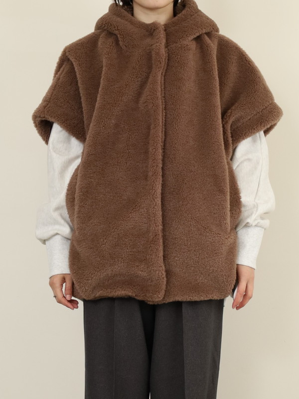 【Emma Taylor】スタンドフーディーボアポンチョ