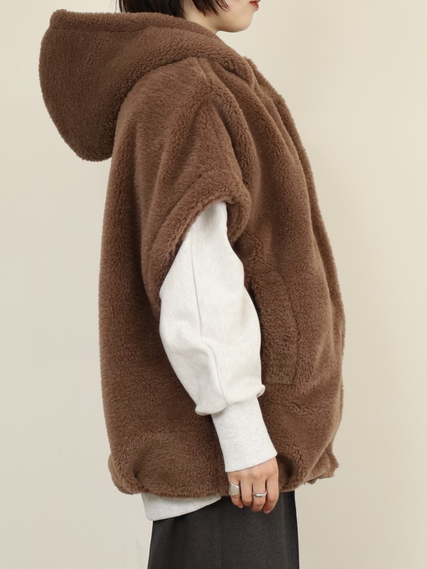 【Emma Taylor】スタンドフーディーボアポンチョ