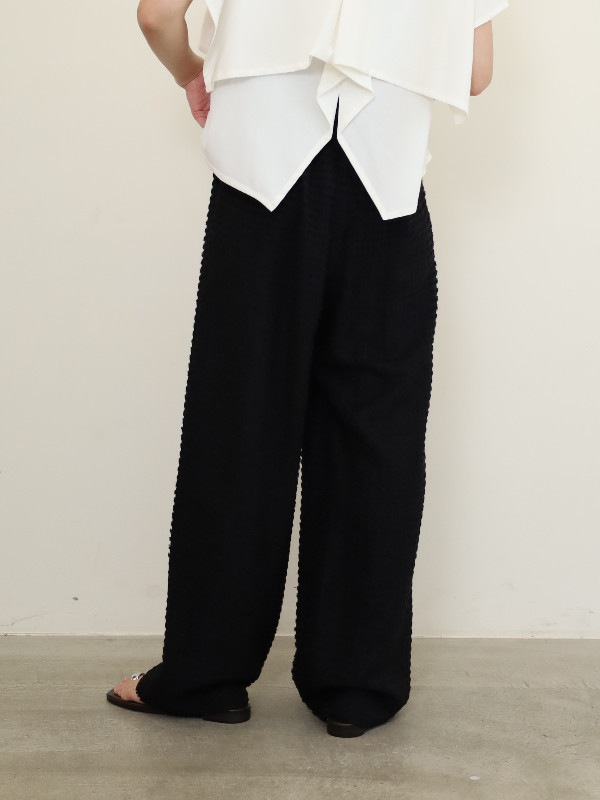 【CHIGNON】ドットジャガードストレートパンツ