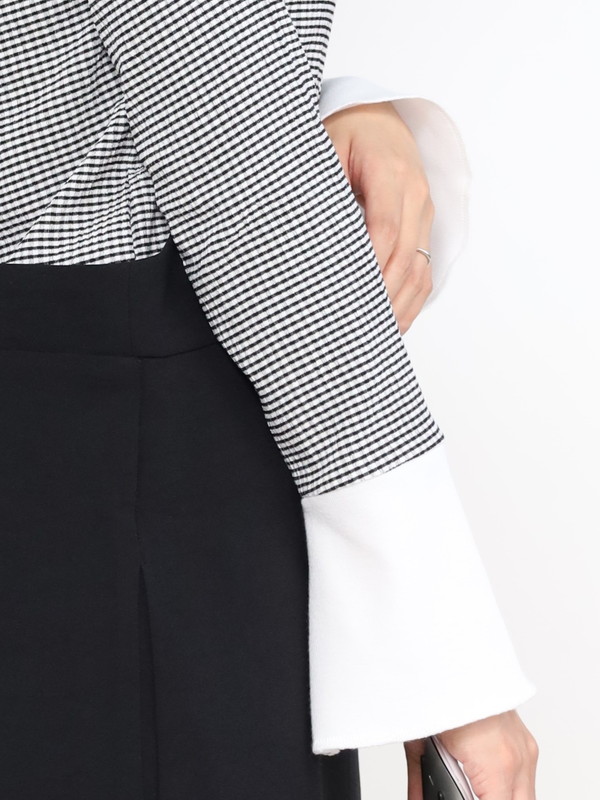 【AgAwd】袖口フレアカットソー