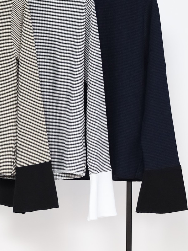 【AgAwd】袖口フレアカットソー