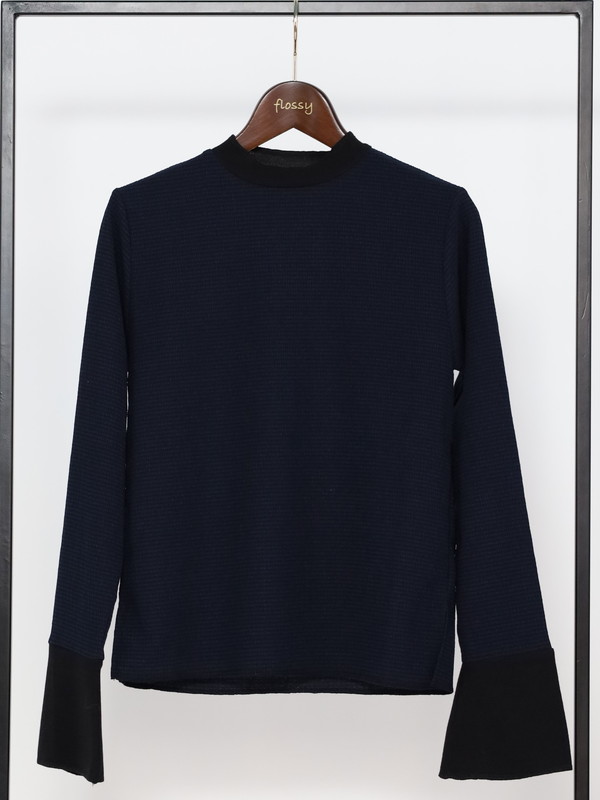 【AgAwd】袖口フレアカットソー